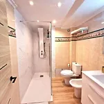 Chabos Vialia Ave Flats Apartment