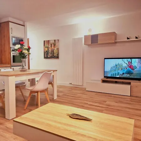 Appartamento Chabos Vialia Ave Flats *